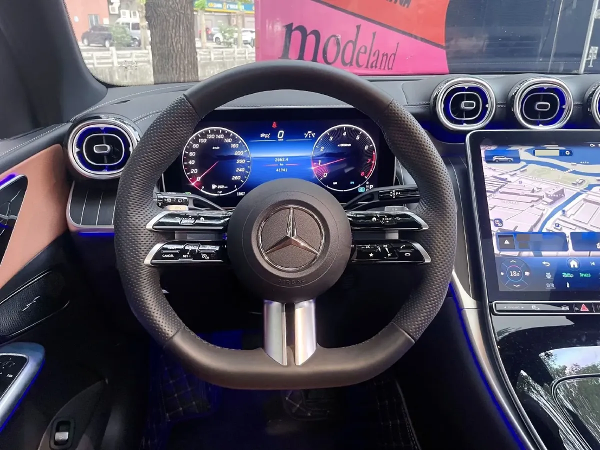 2023 Mercedes-Benz GLC Class 2.0T 258HP L4 9AT,autocango,china used car exporter,china ev exporter,chinese used car exporter,chinese used ev exporter