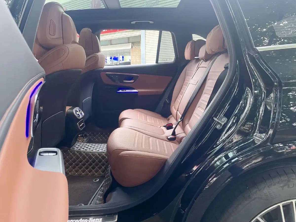 2023 Mercedes-Benz GLC Class 2.0T 258HP L4 9AT,autocango,china used car exporter,china ev exporter,chinese used car exporter,chinese used ev exporter