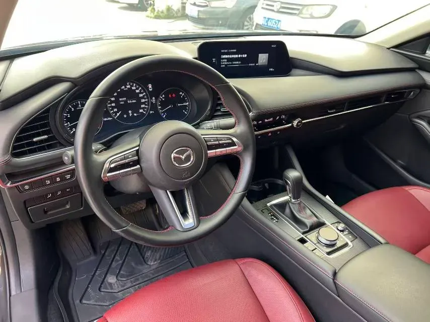 2022 Mazda 3 Axela 2.0L 158HP L4 6AT,autocango,china used car exporter,china ev exporter,chinese used car exporter,chinese used ev exporter