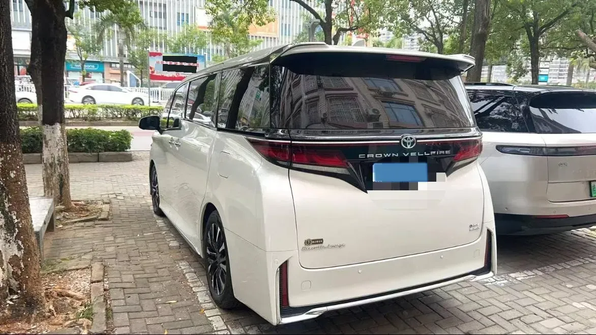 2024 Toyota Vellfire 2.5L 190HP L4 E-CVT Hybrid,autocango,china used car exporter,china ev exporter,chinese used car exporter,chinese used ev exporter