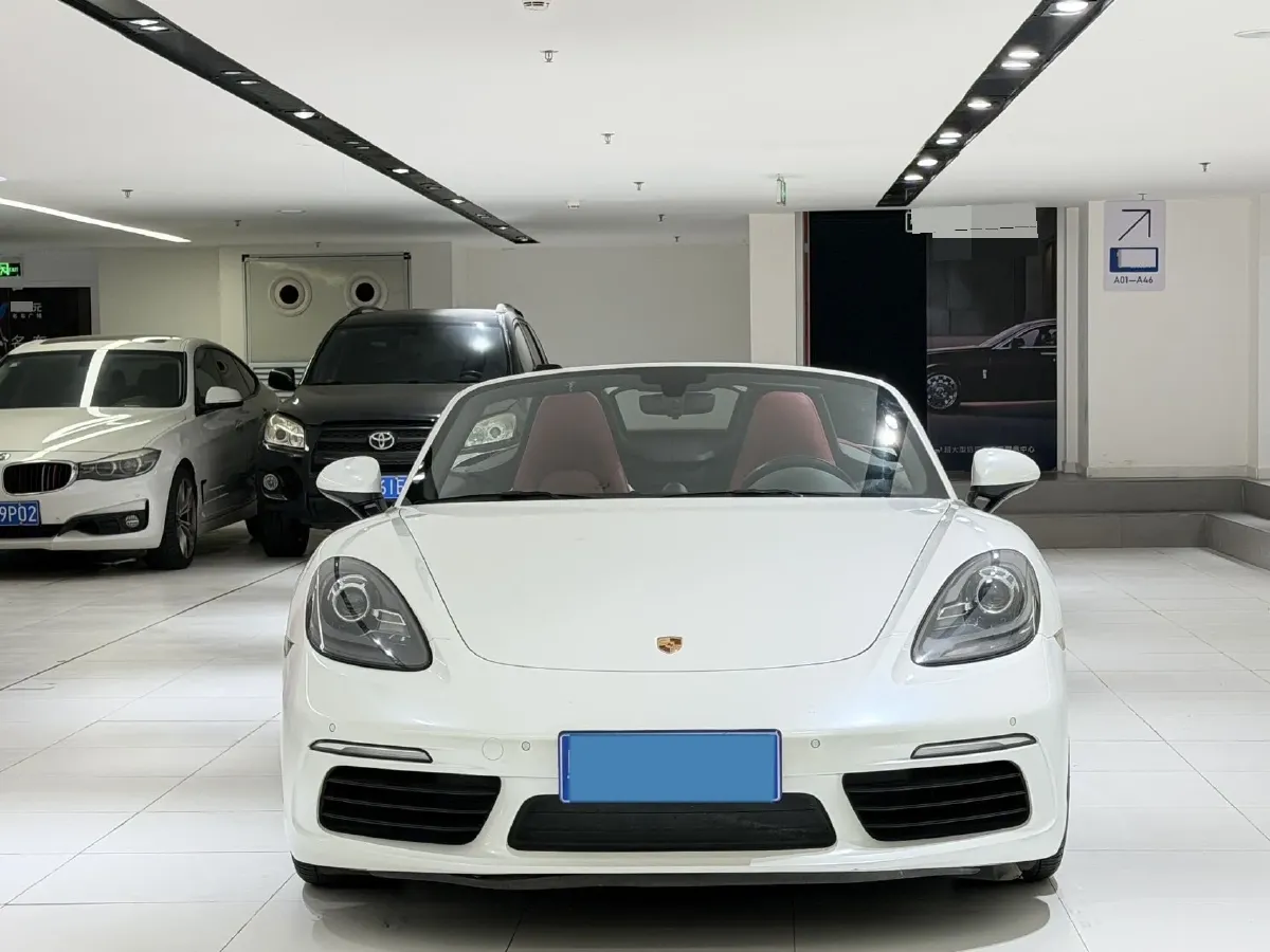2018 Porsche 718 2.0T 250HP H4 7DCT,autocango,china used car exporter,china ev exporter,chinese used car exporter,chinese used ev exporter