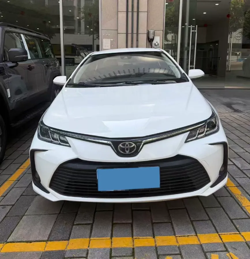 2021 Toyota Corolla 1.2T 116HP L4 CVT,autocango,china used car exporter,china ev exporter,chinese used car exporter,chinese used ev exporter