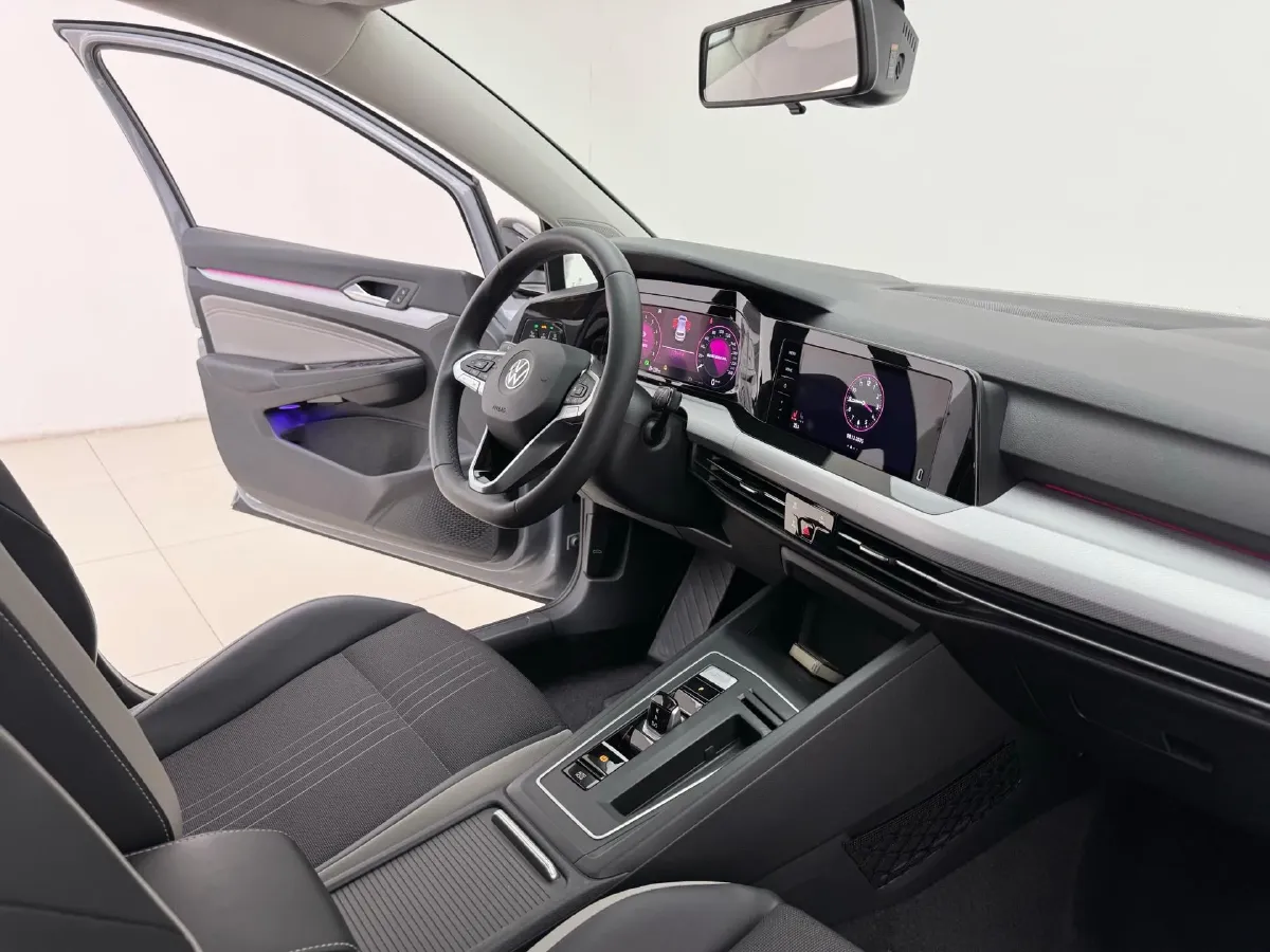 2021 Volkswagen Golf 1.4T 150HP L4 7DCT,autocango,china used car exporter,china ev exporter,chinese used car exporter,chinese used ev exporter