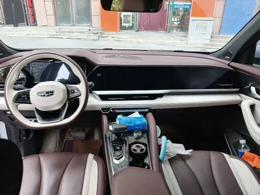 2021 Geely Monjaro 2.0T 218HP L4 7DCT,autocango,china used car exporter,china ev exporter,chinese used car exporter,chinese used ev exporter