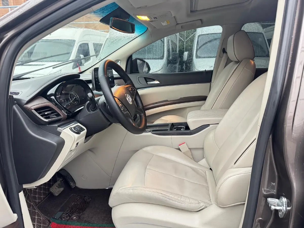 2020 Buick GL8 2.0T 237HP L4 9AT,autocango,china used car exporter,china ev exporter,chinese used car exporter,chinese used ev exporter