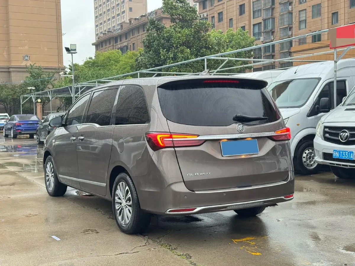 2020 Buick GL8 2.0T 237HP L4 9AT,autocango,china used car exporter,china ev exporter,chinese used car exporter,chinese used ev exporter