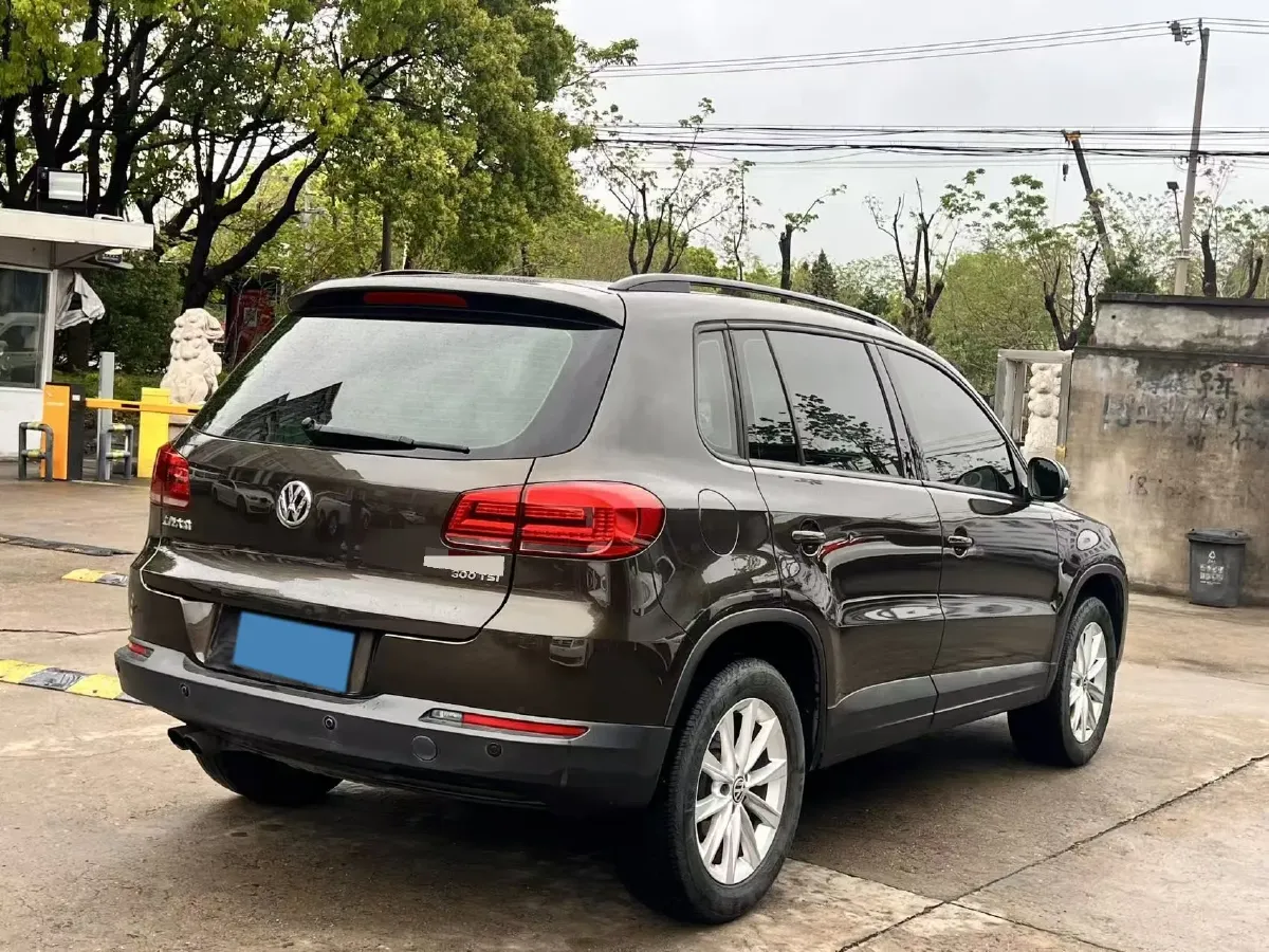 2017 Haval H9 2.0T 190HP L4 8AT,autocango,china used car exporter,china ev exporter,chinese used car exporter,chinese used ev exporter