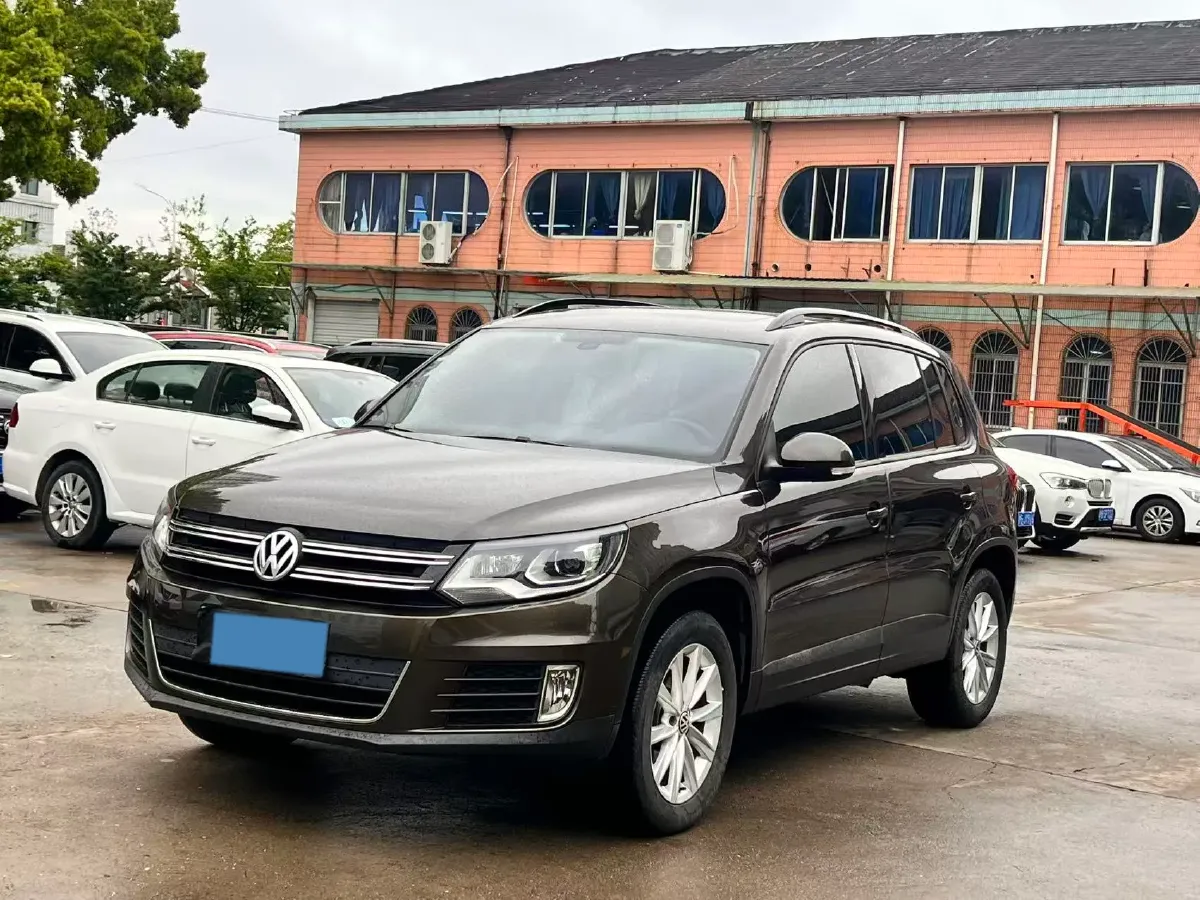 2017 Haval H9 2.0T 190HP L4 8AT,autocango,china used car exporter,china ev exporter,chinese used car exporter,chinese used ev exporter