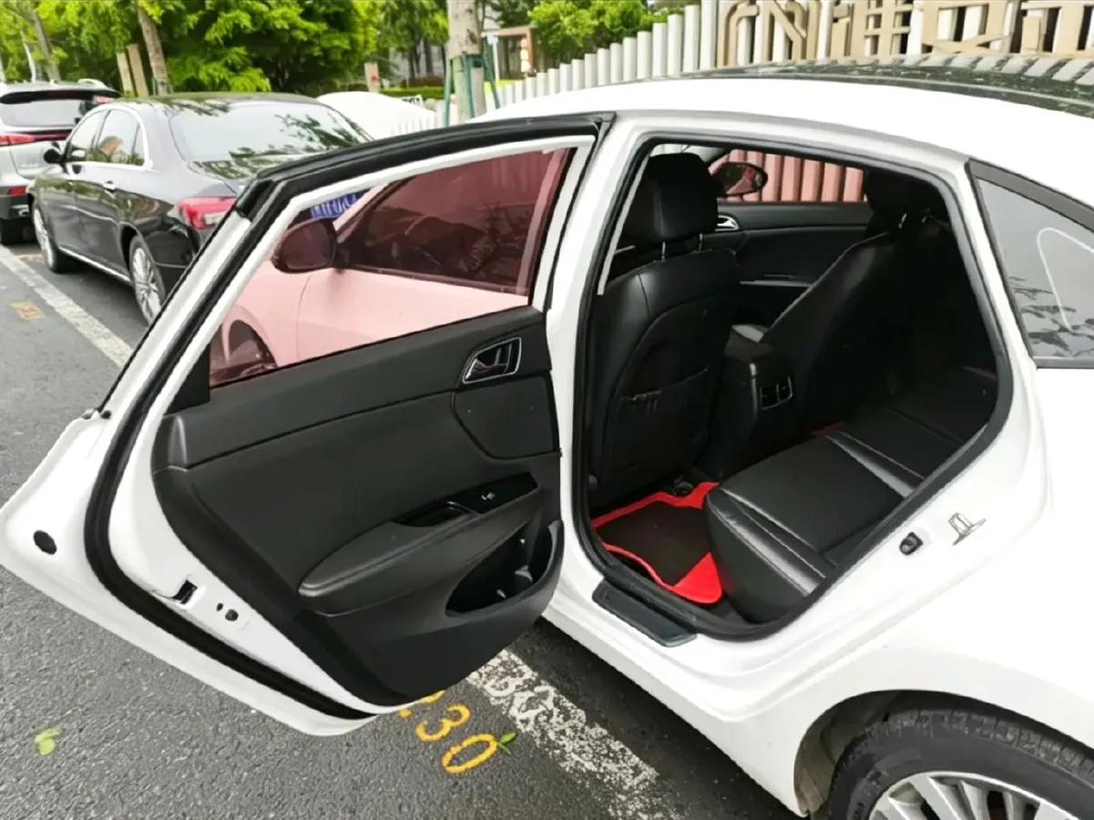 2017 Hyundai Mistra 1.8L 143HP L4 6AT,autocango,china used car exporter,china ev exporter,chinese used car exporter,chinese used ev exporter