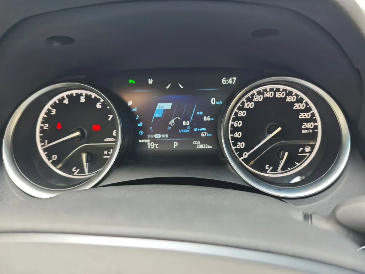 2023 Toyota Camry 2.0L 177HP L4 CVT,autocango,china used car exporter,china ev exporter,chinese used car exporter,chinese used ev exporter