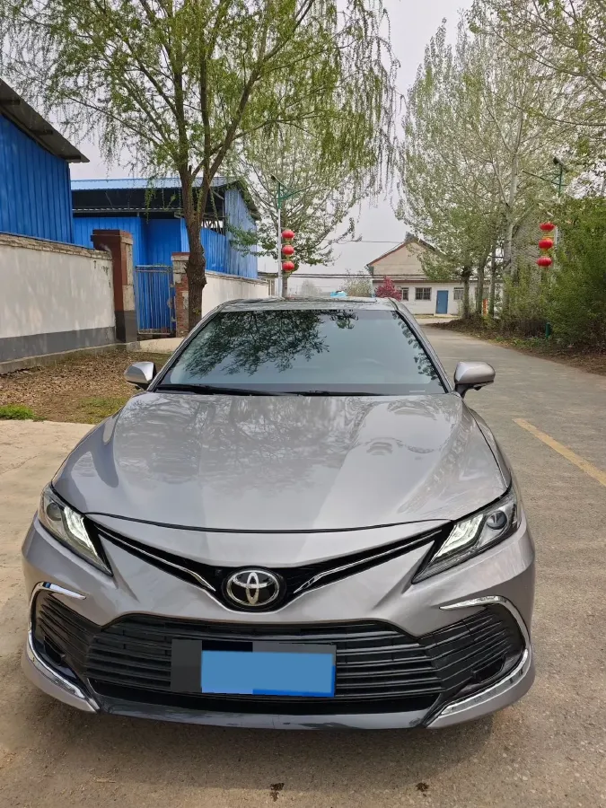 2023 Toyota Camry 2.0L 177HP L4 CVT,autocango,china used car exporter,china ev exporter,chinese used car exporter,chinese used ev exporter