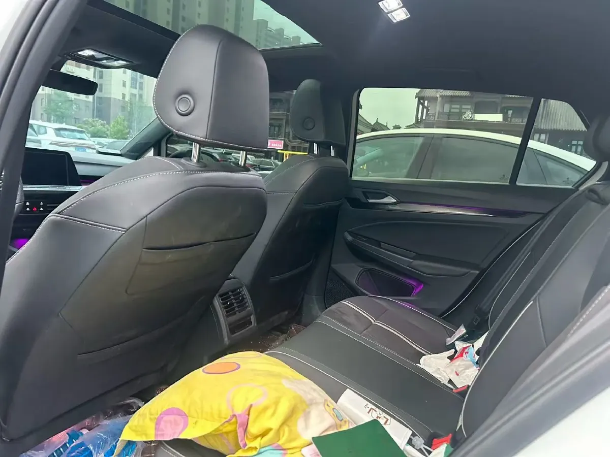 2023 Volkswagen Golf 1.4T 150HP L4 7DCT,autocango,china used car exporter,china ev exporter,chinese used car exporter,chinese used ev exporter