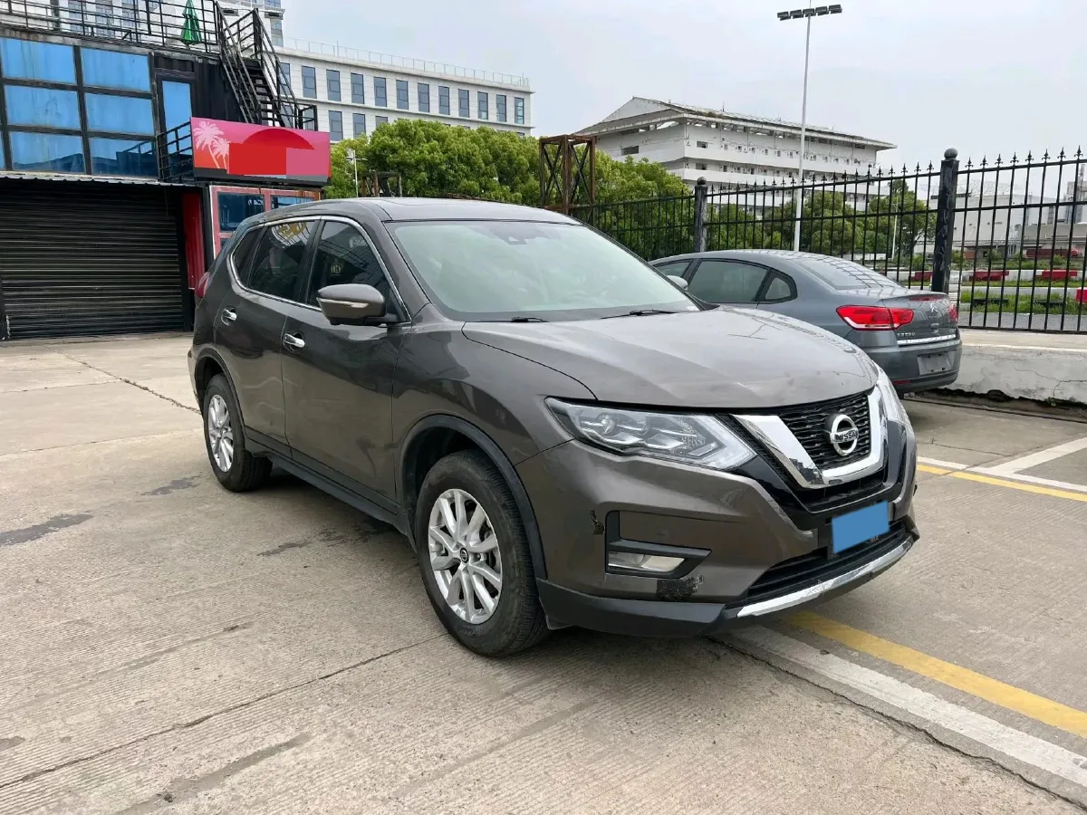 2021 Nissan X-Trail 2.0L 151HP L4 CVT,autocango,china used car exporter,china ev exporter,chinese used car exporter,chinese used ev exporter