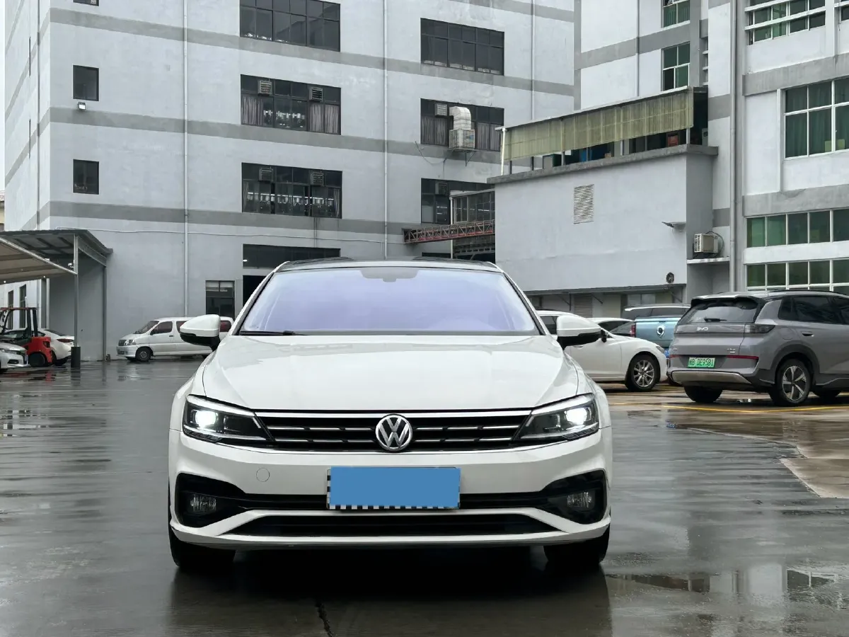 2019 Volkswagen Passat 1.4T 150HP L4 7DCT,autocango,china used car exporter,china ev exporter,chinese used car exporter,chinese used ev exporter