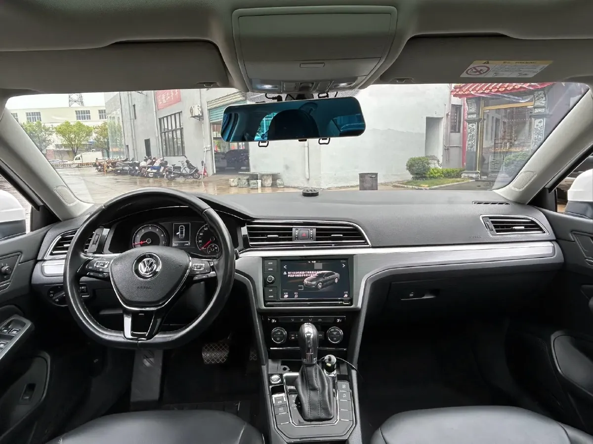 2019 Volkswagen Passat 1.4T 150HP L4 7DCT,autocango,china used car exporter,china ev exporter,chinese used car exporter,chinese used ev exporter