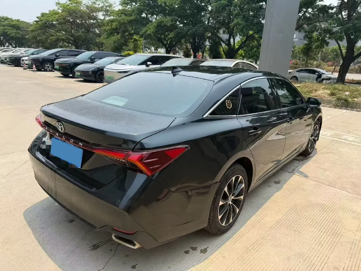 2024 Toyota Avalon 2.0L 173HP L4 CVT,autocango,china used car exporter,china ev exporter,chinese used car exporter,chinese used ev exporter