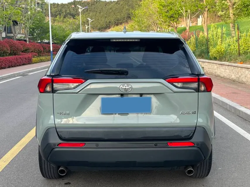 2020 Toyota RAV4 2.0L 171HP L4 CVT,autocango,china used car exporter,china ev exporter,chinese used car exporter,chinese used ev exporter