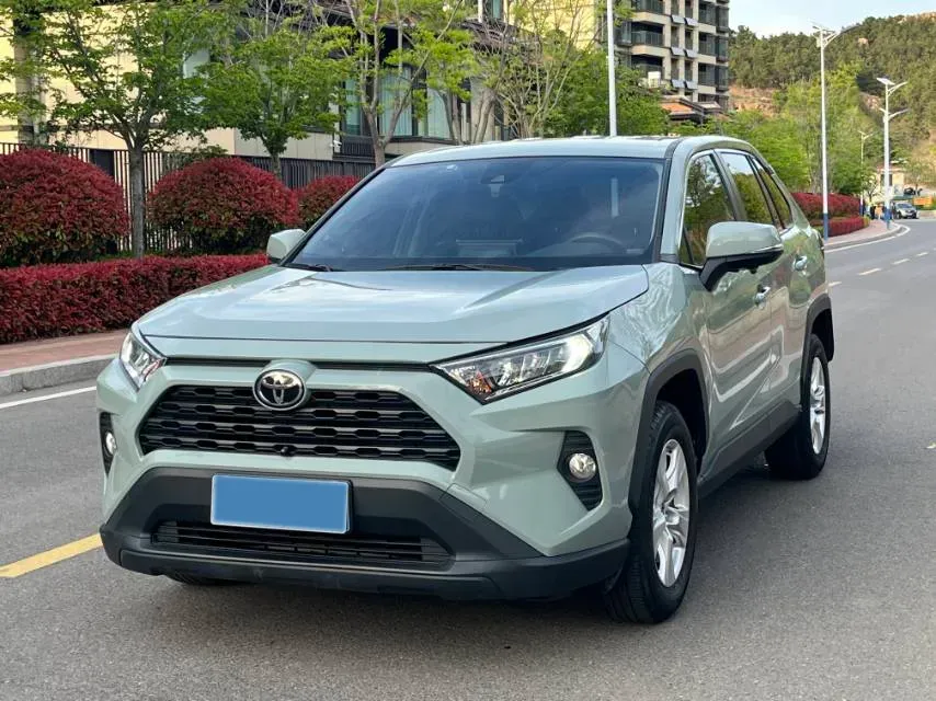 2020 Toyota RAV4 2.0L 171HP L4 CVT,autocango,china used car exporter,china ev exporter,chinese used car exporter,chinese used ev exporter
