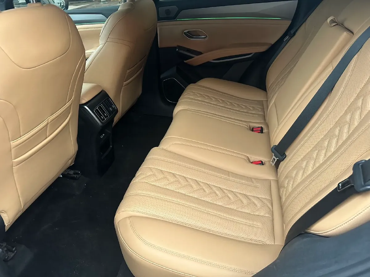 2024 BYD SongL DM-i 1.5L 101HP L4 E-CVT PHEV 18.3KWH,autocango,china used car exporter,china ev exporter,chinese used car exporter,chinese used ev exporter