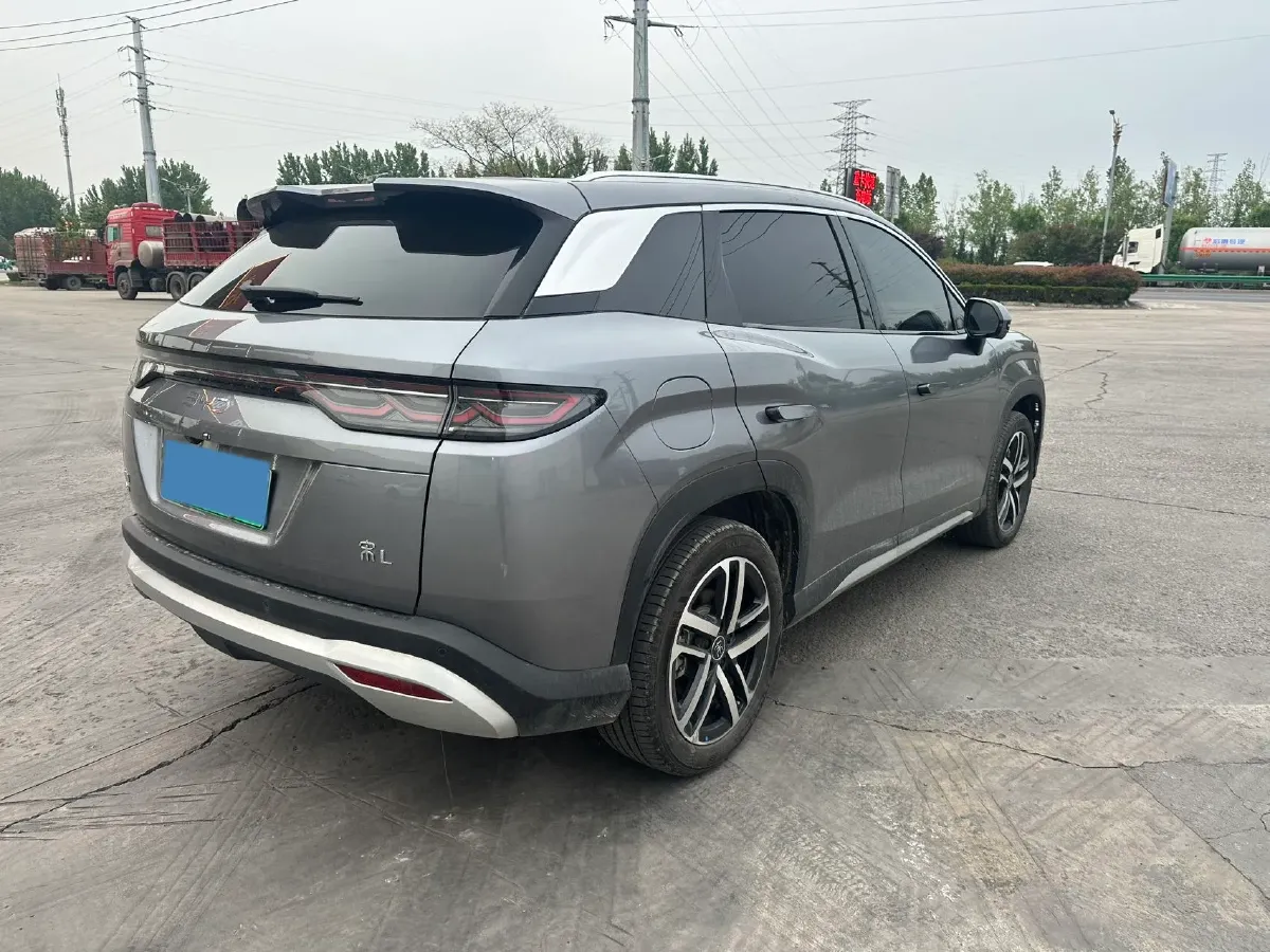 2024 BYD SongL DM-i 1.5L 101HP L4 E-CVT PHEV 18.3KWH,autocango,china used car exporter,china ev exporter,chinese used car exporter,chinese used ev exporter