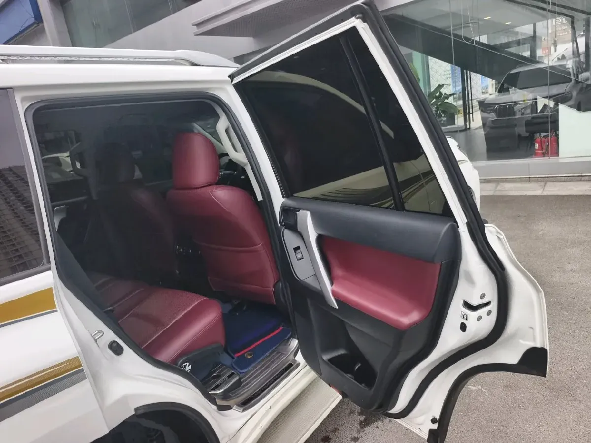 2019 Toyota Land Cruiser Prado 3.5L 280HP V6 6AT,autocango,china used car exporter,china ev exporter,chinese used car exporter,chinese used ev exporter