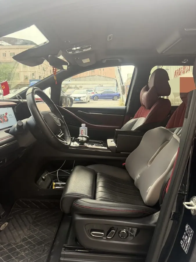 2024 GAC Trumpchi M8 2.0T 252HP L4 8AT,autocango,china used car exporter,china ev exporter,chinese used car exporter,chinese used ev exporter