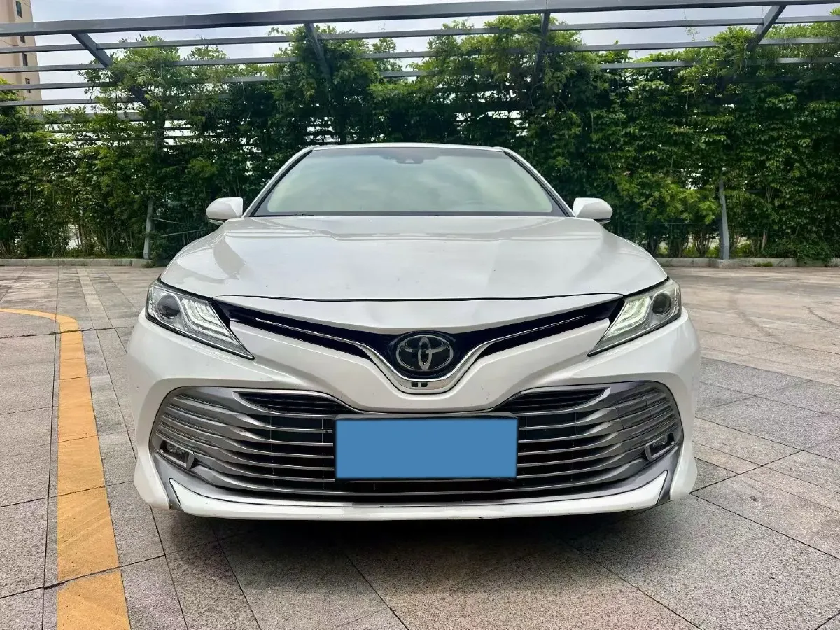 2021 Toyota Camry 2.0L 178HP L4 CVT,autocango,china used car exporter,china ev exporter,chinese used car exporter,chinese used ev exporter