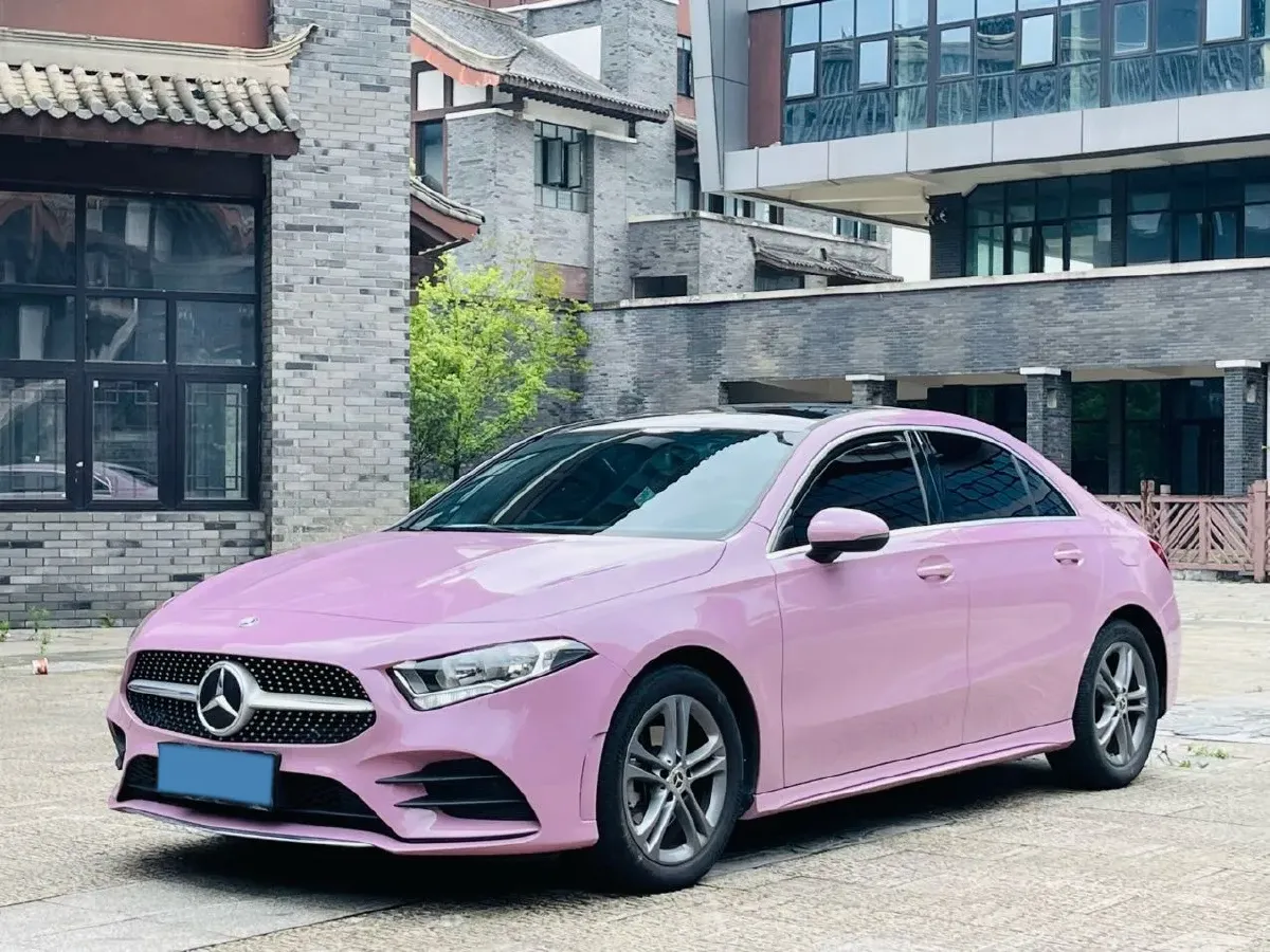 2022 Mercedes-Benz A Class 1.3T 136HP L4 7DCT,autocango,china used car exporter,china ev exporter,chinese used car exporter,chinese used ev exporter