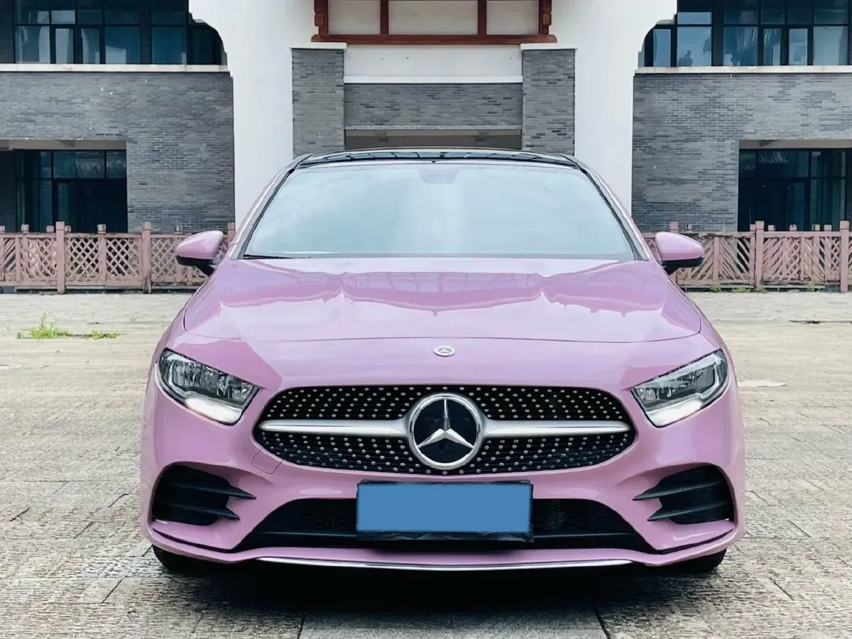 2022 Mercedes-Benz A Class 1.3T 136HP L4 7DCT,autocango,china used car exporter,china ev exporter,chinese used car exporter,chinese used ev exporter