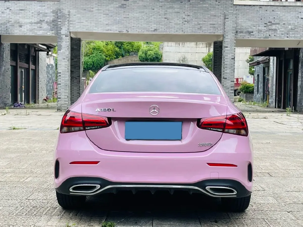 2022 Mercedes-Benz A Class 1.3T 136HP L4 7DCT,autocango,china used car exporter,china ev exporter,chinese used car exporter,chinese used ev exporter