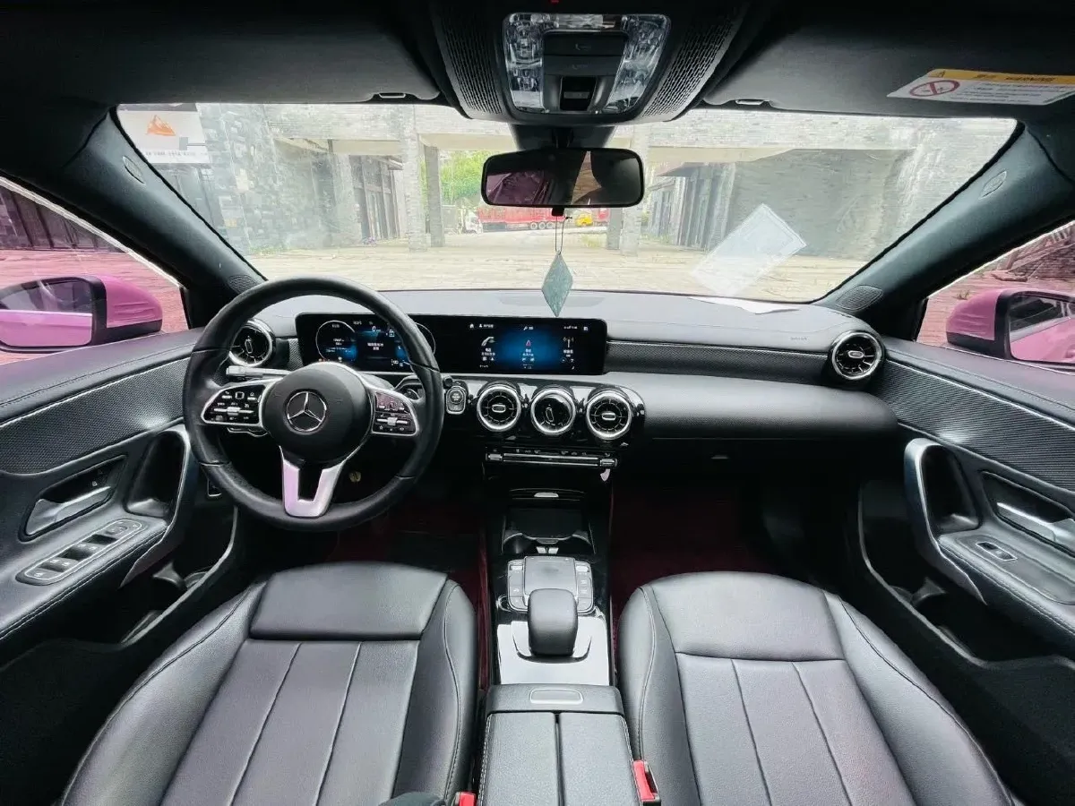 2022 Mercedes-Benz A Class 1.3T 136HP L4 7DCT,autocango,china used car exporter,china ev exporter,chinese used car exporter,chinese used ev exporter