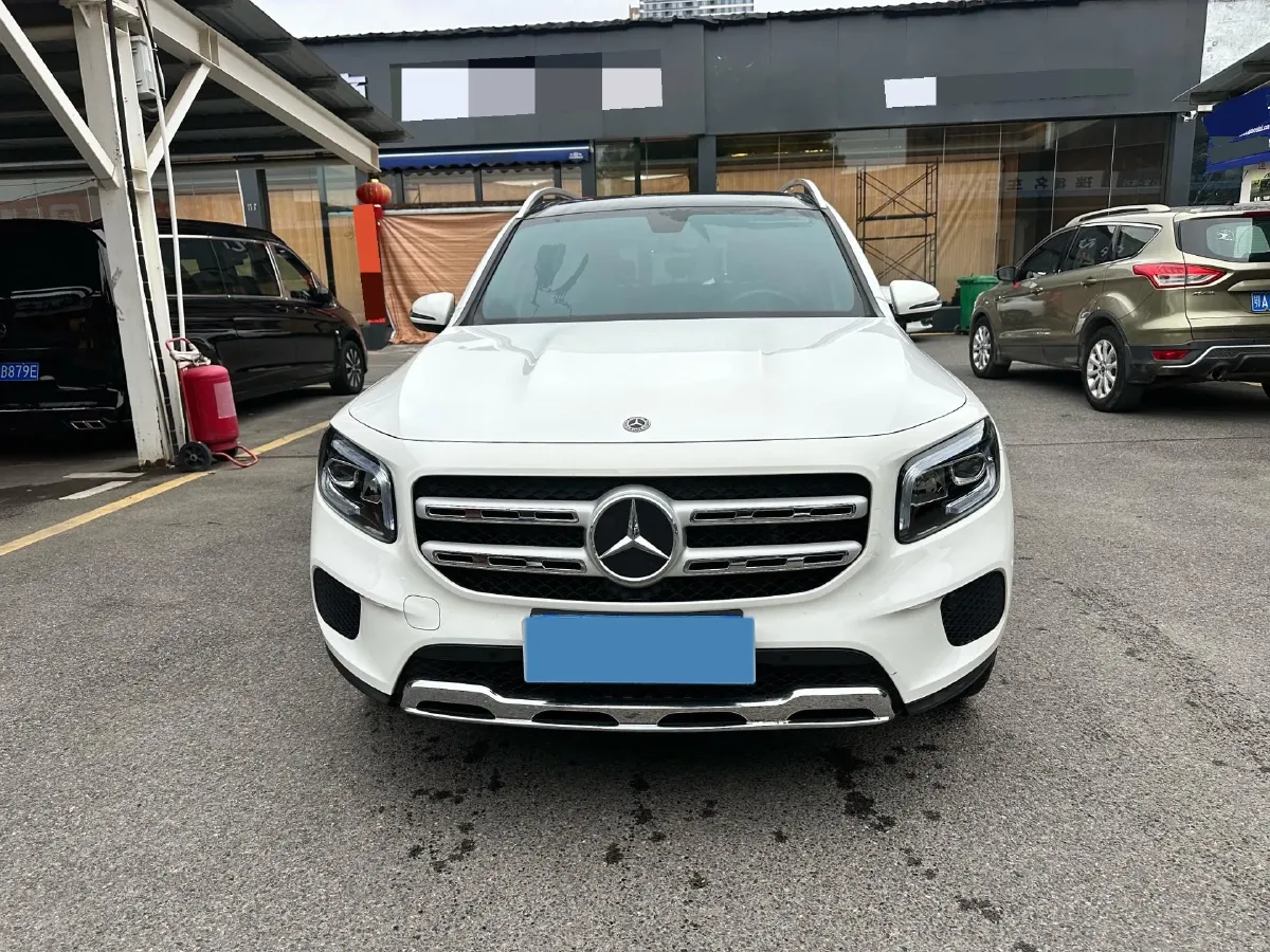 2020 Mercedes-Benz GLB Class 1.3T 163HP L4 7DCT,autocango,china used car exporter,china ev exporter,chinese used car exporter,chinese used ev exporter