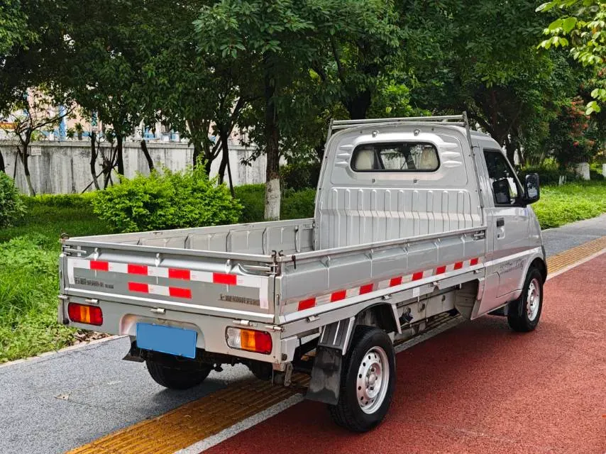 2021 WuLing RongGuang Mini Truck 1.5L 99HP L4 5MT,autocango,china used car exporter,china ev exporter,chinese used car exporter,chinese used ev exporter