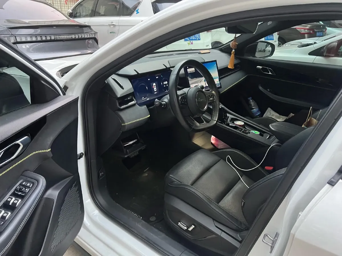 2023 Haval H5 2.0T 224HP L4 8AT,autocango,china used car exporter,china ev exporter,chinese used car exporter,chinese used ev exporter
