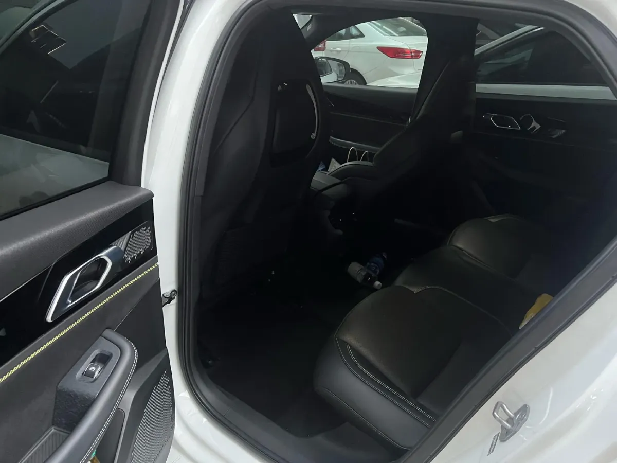 2023 Haval H5 2.0T 224HP L4 8AT,autocango,china used car exporter,china ev exporter,chinese used car exporter,chinese used ev exporter