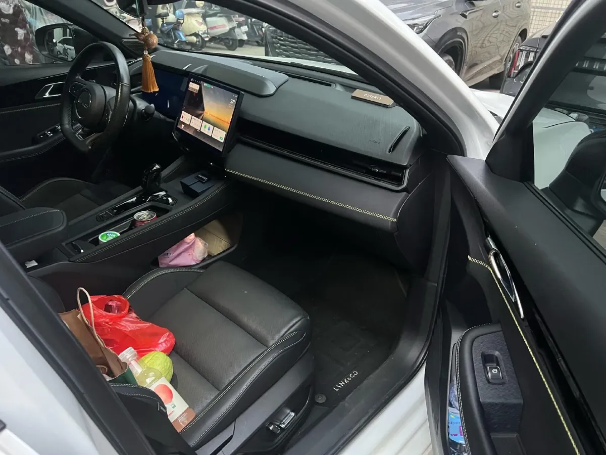 2023 Haval H5 2.0T 224HP L4 8AT,autocango,china used car exporter,china ev exporter,chinese used car exporter,chinese used ev exporter