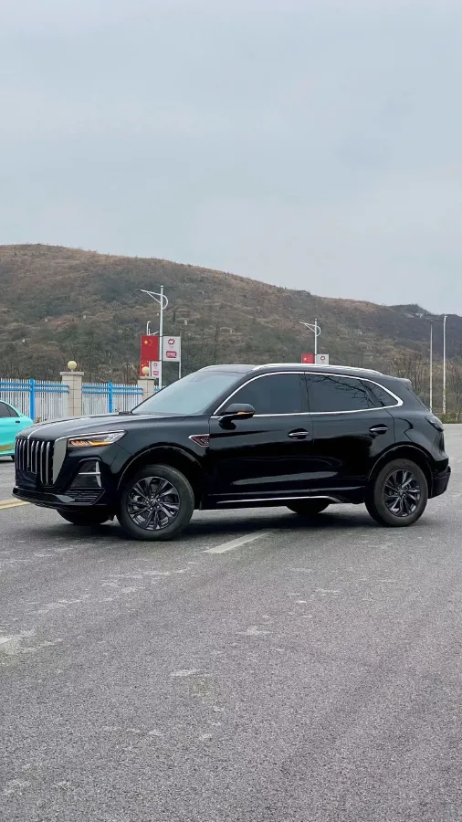 2023 HongQi HS5 2.0T 252HP L4 8AT,autocango,china used car exporter,china ev exporter,chinese used car exporter,chinese used ev exporter