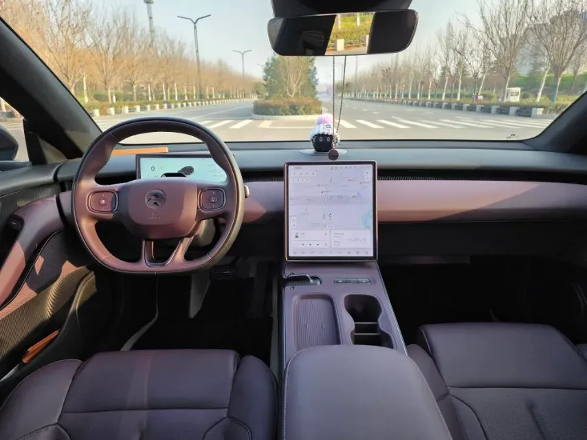 2024 NIO ET5T BEV 75KWH,autocango,china used car exporter,china ev exporter,chinese used car exporter,chinese used ev exporter