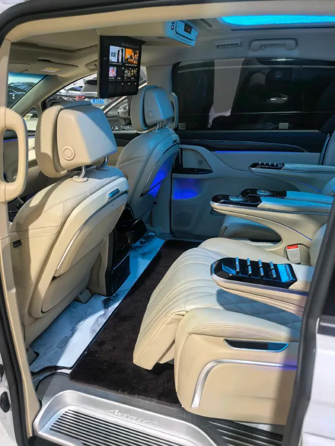 2023 Buick GL8 2.0T 237HP L4 9AT,autocango,china used car exporter,china ev exporter,chinese used car exporter,chinese used ev exporter