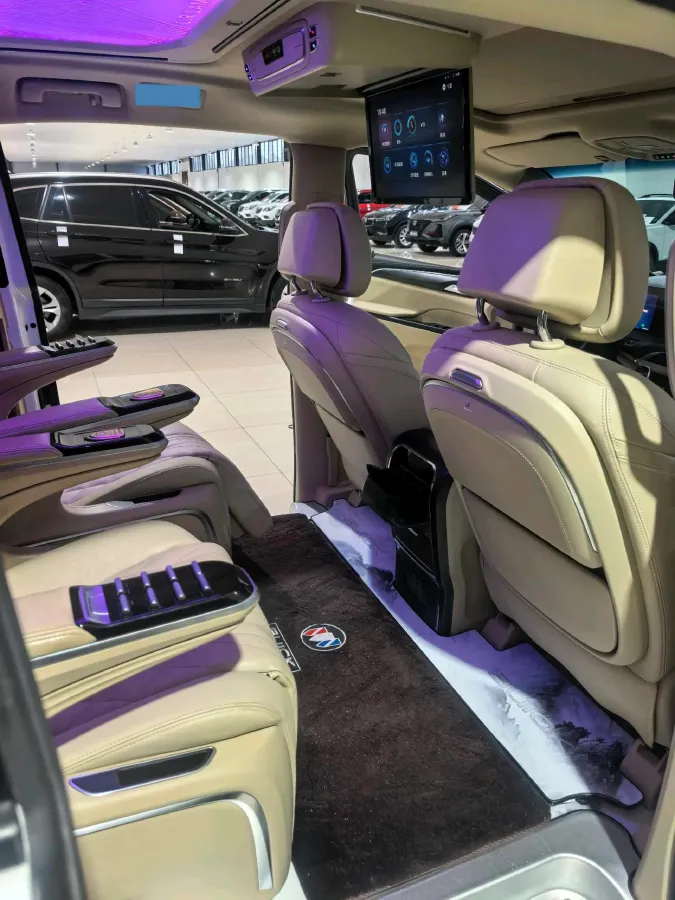 2023 Buick GL8 2.0T 237HP L4 9AT,autocango,china used car exporter,china ev exporter,chinese used car exporter,chinese used ev exporter