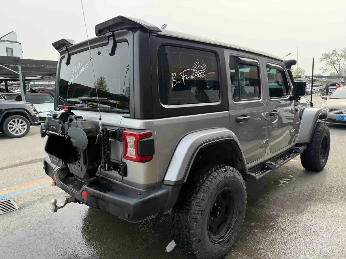2019 Jeep Wrangler 2.0T 266HP L4 8AT,autocango,china used car exporter,china ev exporter,chinese used car exporter,chinese used ev exporter