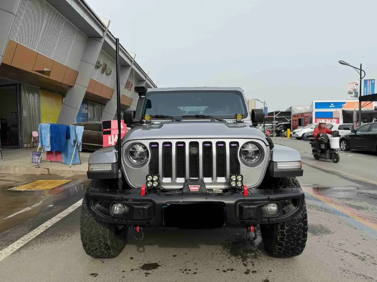 2019 Jeep Wrangler 2.0T 266HP L4 8AT,autocango,china used car exporter,china ev exporter,chinese used car exporter,chinese used ev exporter