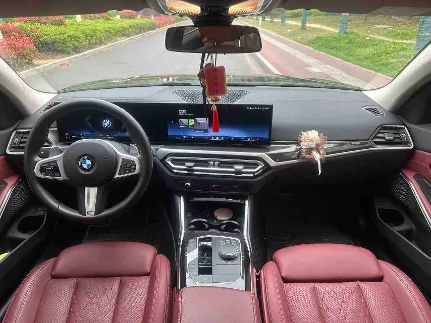 2024 BMW 3 Series 2.0T 184HP L4 8AT,autocango,china used car exporter,china ev exporter,chinese used car exporter,chinese used ev exporter