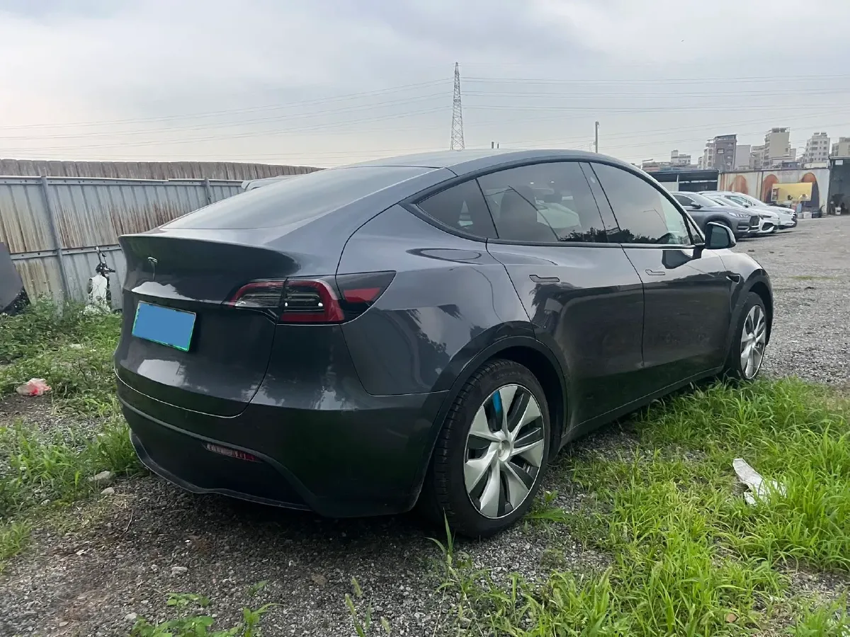 2022 Tesla Model Y BEV 60KWH,autocango,china used car exporter,china ev exporter,chinese used car exporter,chinese used ev exporter