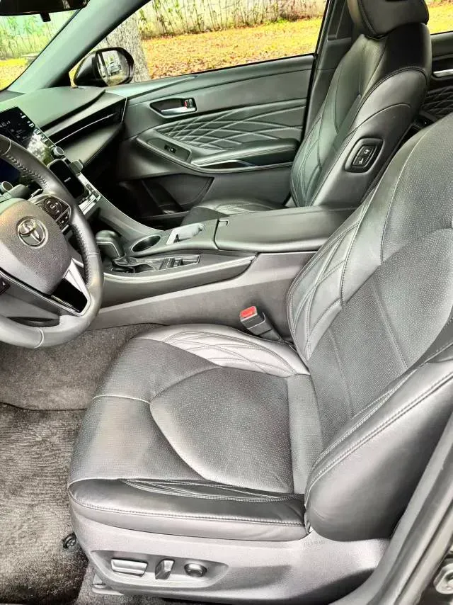 2019 Toyota Avalon 2.5L 178HP L4 E-CVT Hybrid,autocango,china used car exporter,china ev exporter,chinese used car exporter,chinese used ev exporter