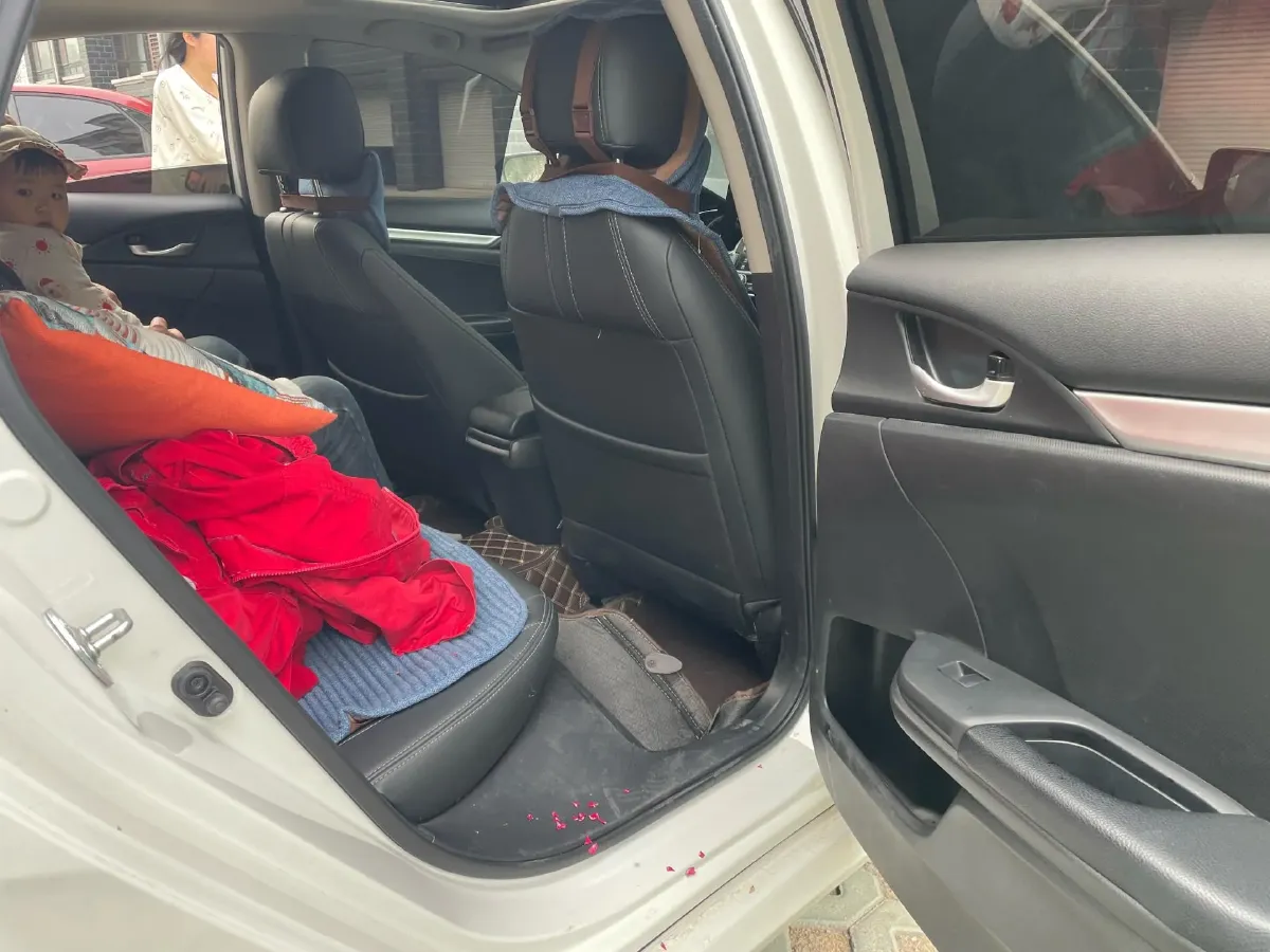 2019 Honda Civic 1.5T 177HP L4 CVT,autocango,china used car exporter,china ev exporter,chinese used car exporter,chinese used ev exporter