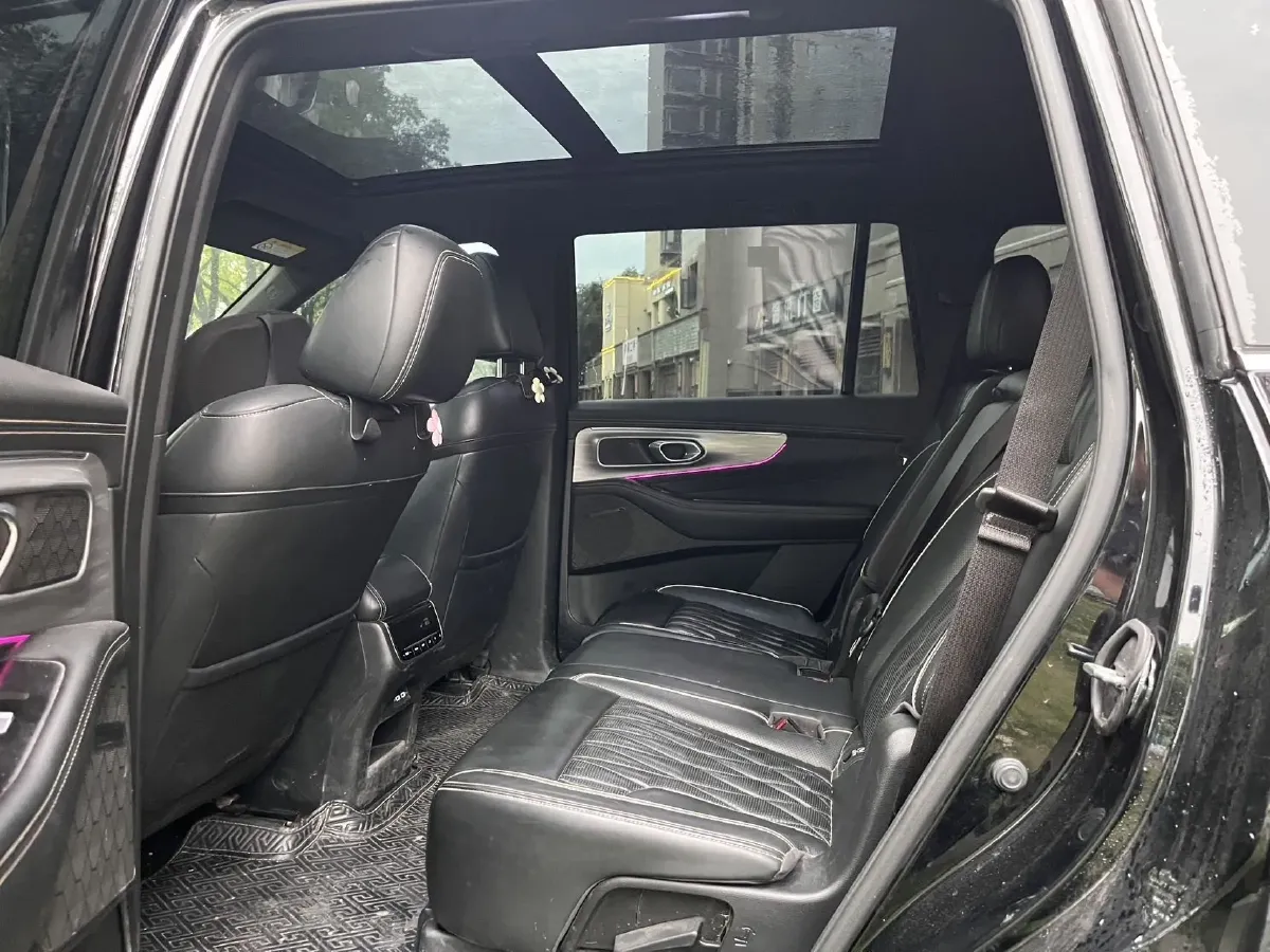 2022 GAC Trumpchi GS8 2.0T 252HP L4 8AT,autocango,china used car exporter,china ev exporter,chinese used car exporter,chinese used ev exporter