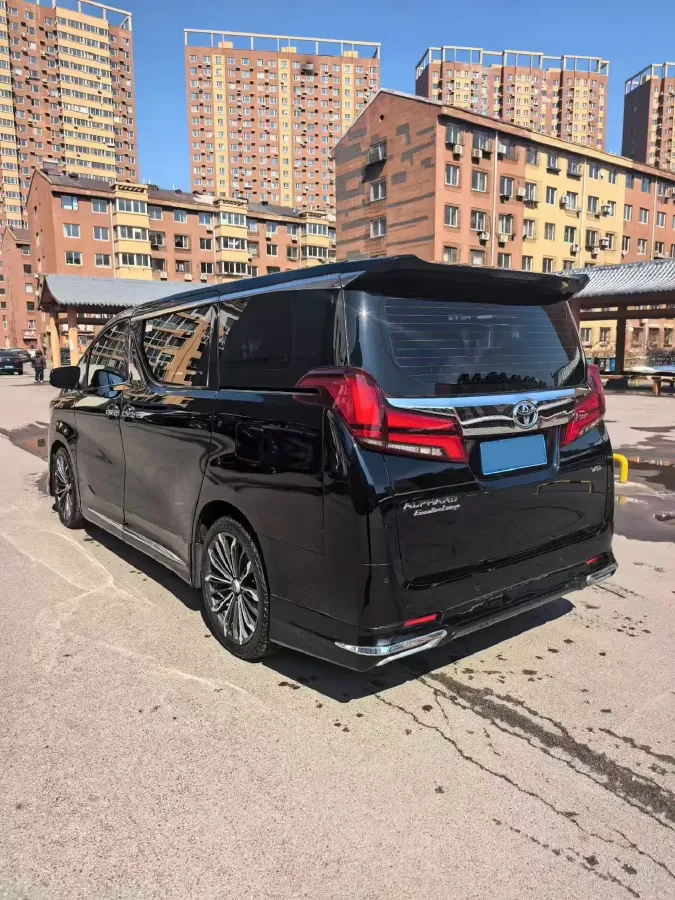 2018 Toyota Alphard 3.5L 301HP V6 8AT,autocango,china used car exporter,china ev exporter,chinese used car exporter,chinese used ev exporter