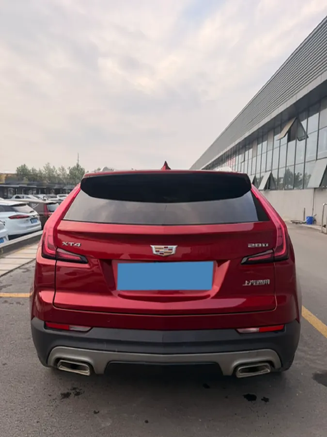 2021 Cadillac XT4 2.0T 237HP L4 9AT,autocango,china used car exporter,china ev exporter,chinese used car exporter,chinese used ev exporter
