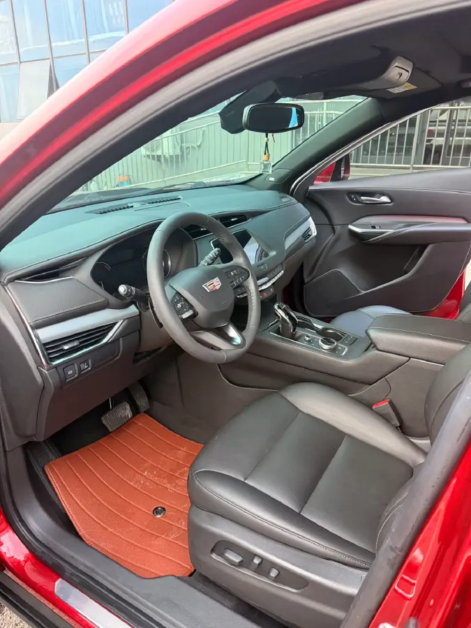 2021 Cadillac XT4 2.0T 237HP L4 9AT,autocango,china used car exporter,china ev exporter,chinese used car exporter,chinese used ev exporter